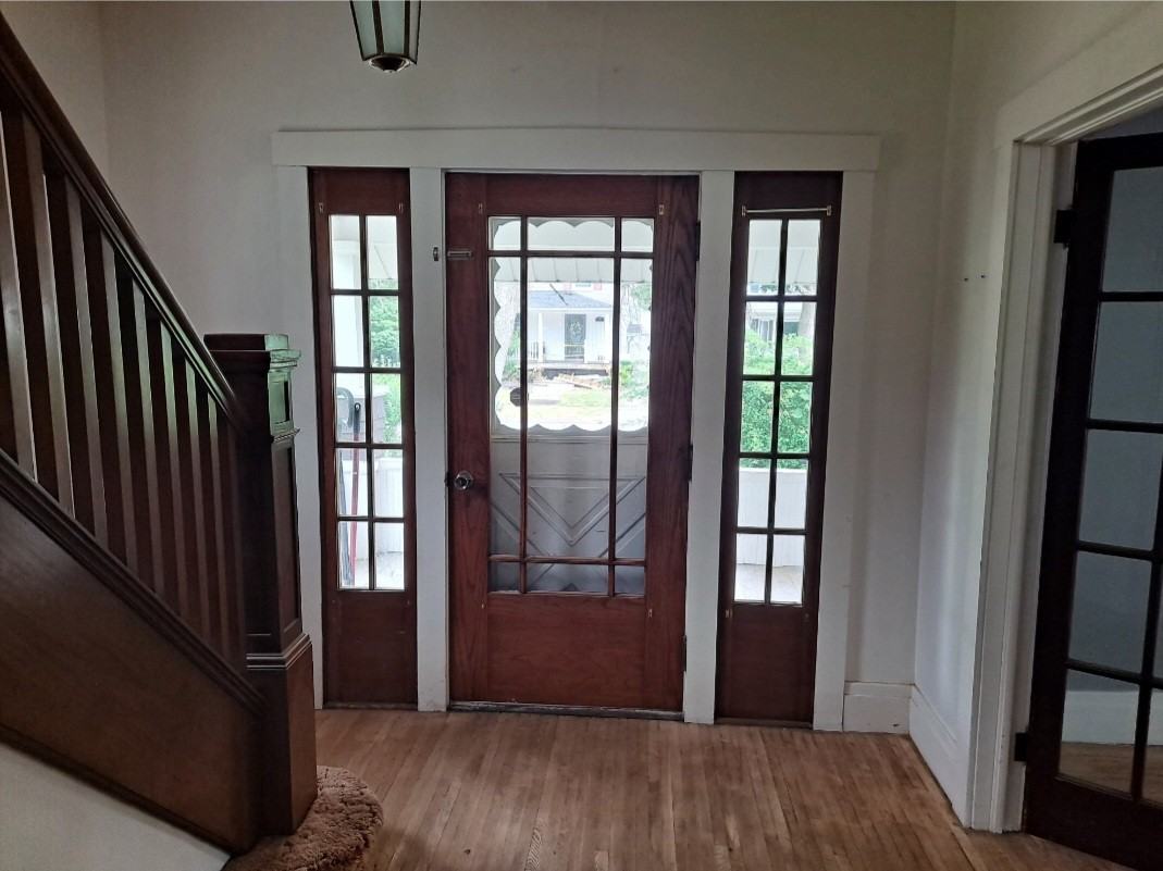 304 S Jackson St #NA - Photo 3 of 11