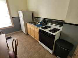 featured image of 32 Cliff St #1
