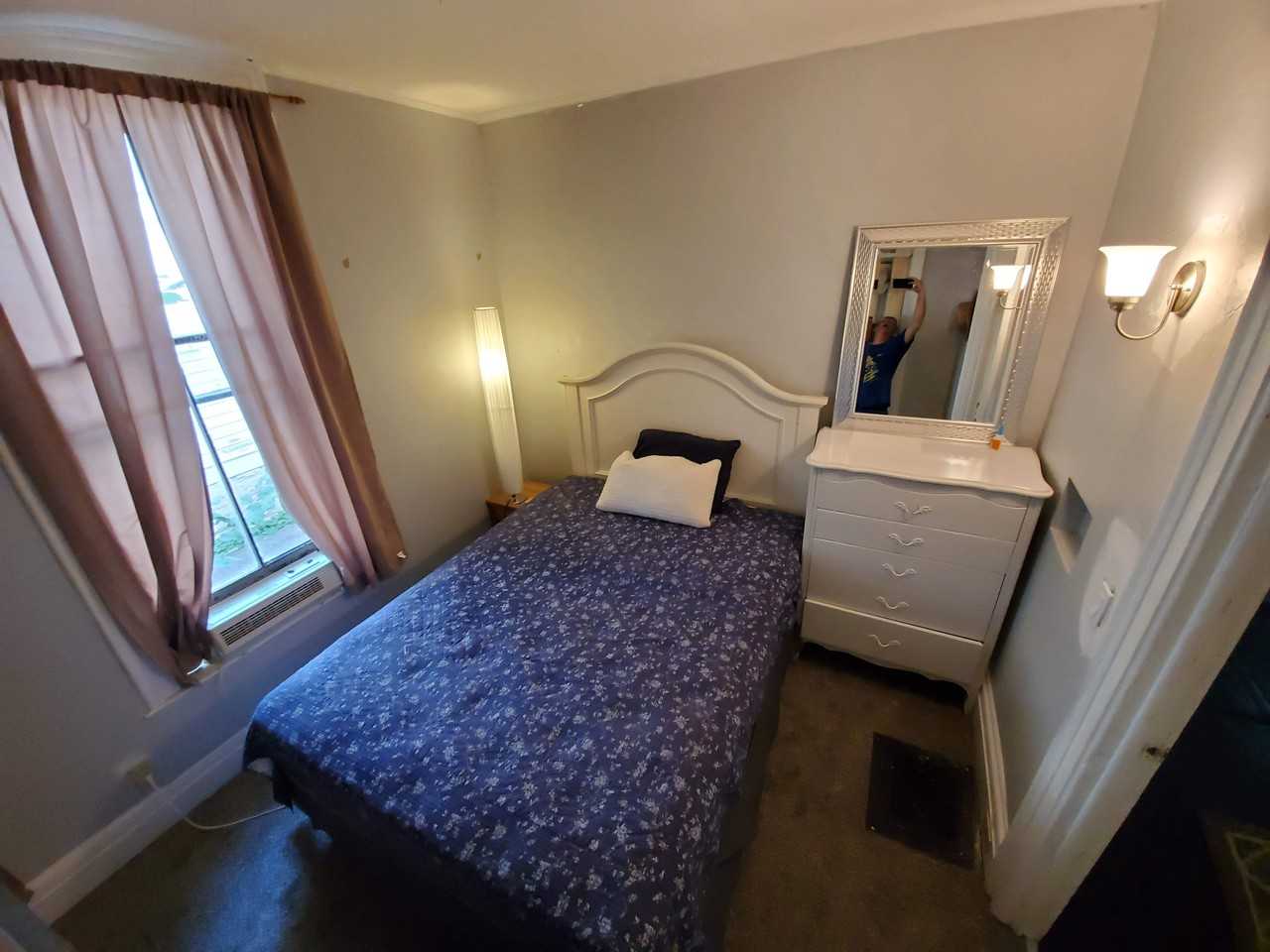 65 Student Housing 65 Center St #5 - Photo 3 of 26