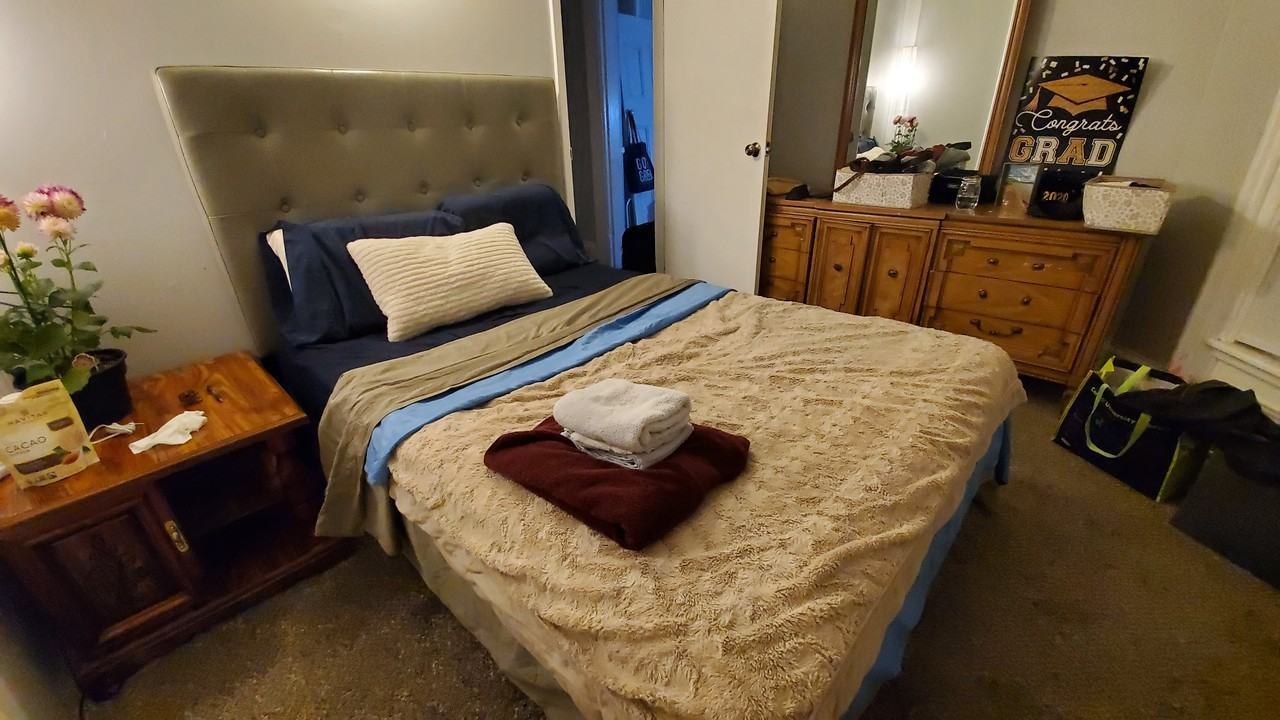 65 Student Housing 65 Center St #5 - Photo 5 of 26