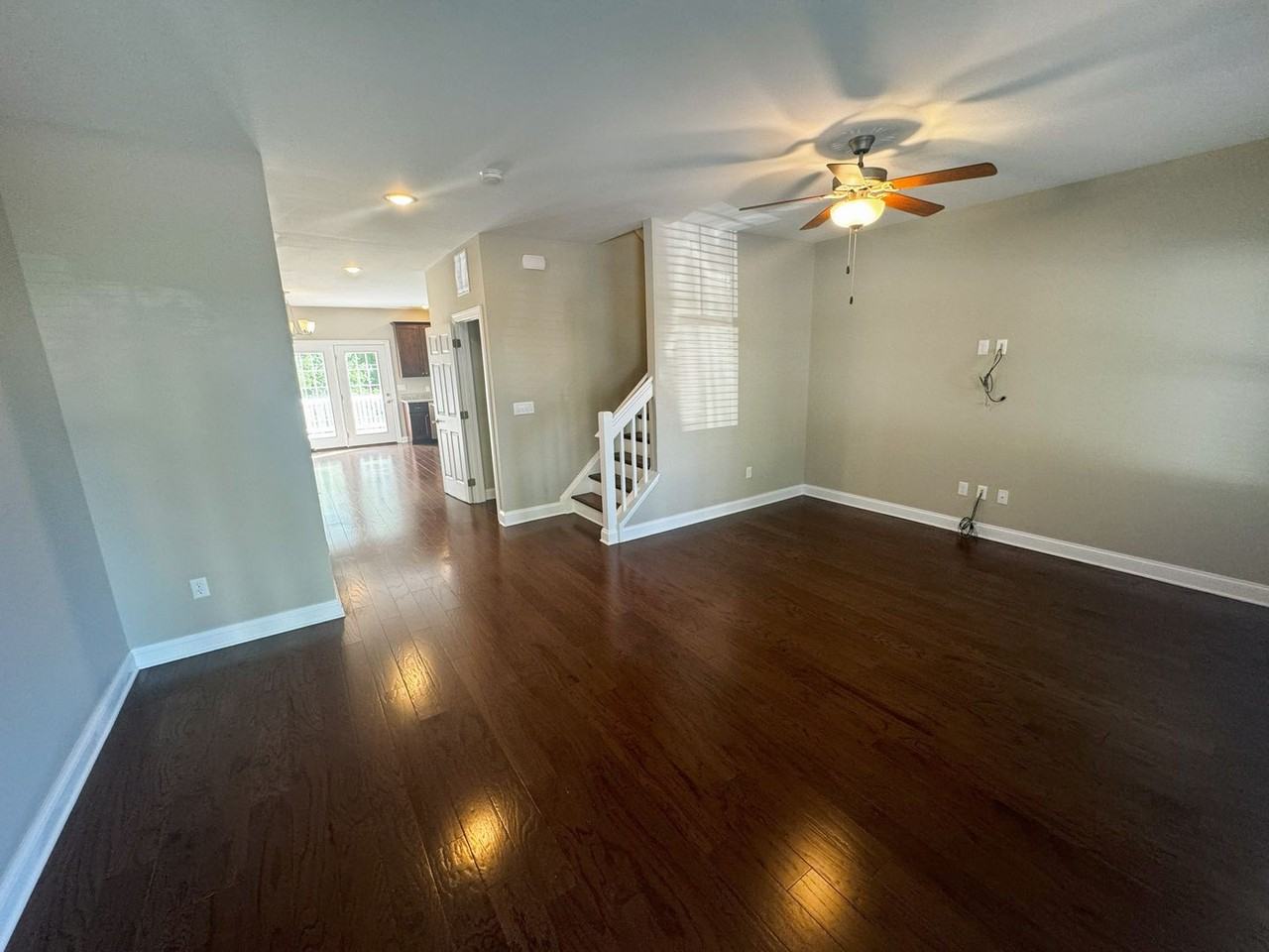 312 Sapphire Dr - Photo 2 of 22