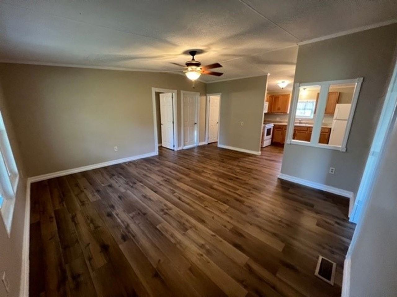 4507 Morgan Mill Rd - Photo 3 of 15