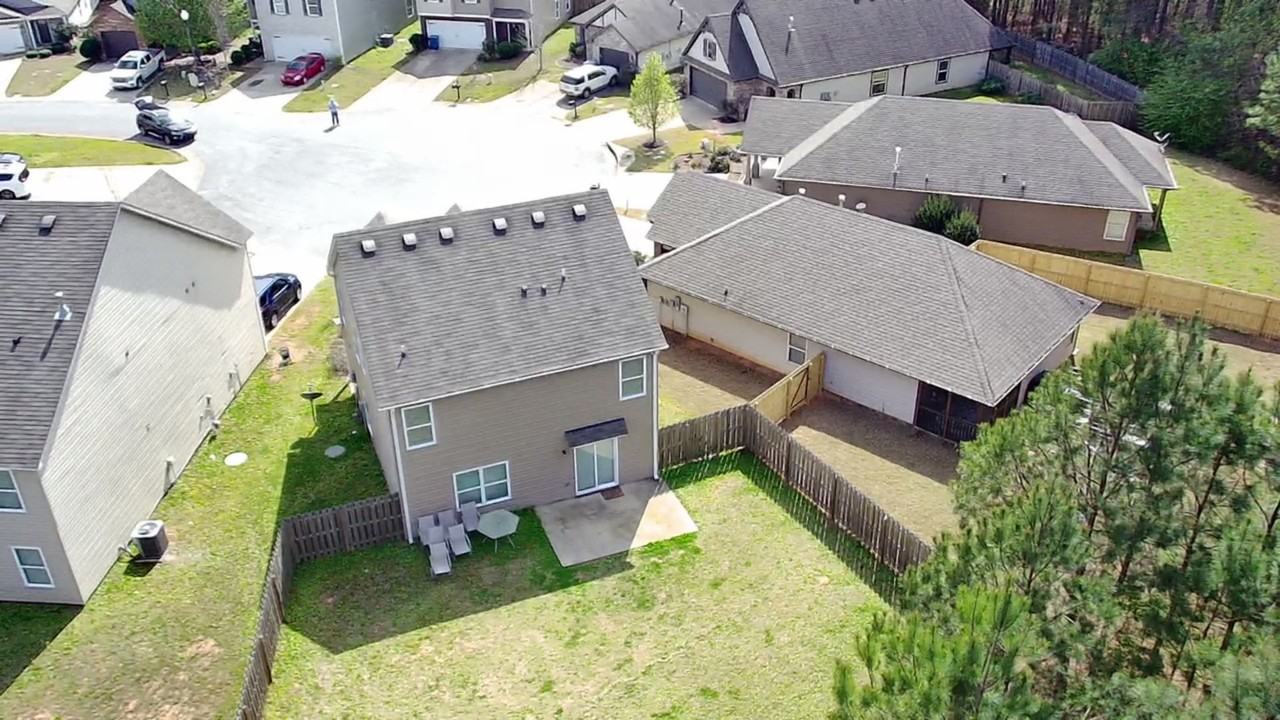 304 Reed Way - Photo 6 of 37