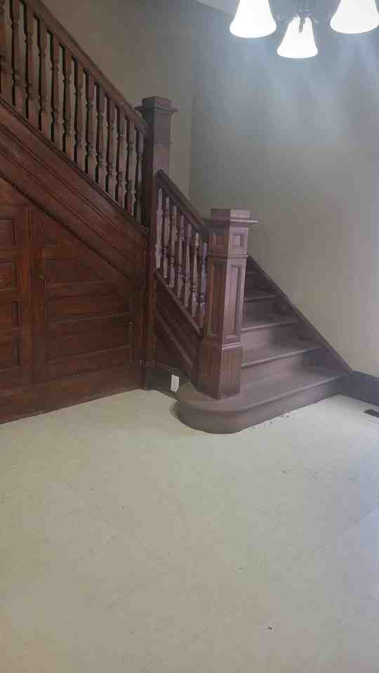 714 W 7th St - Photo 3 of 17