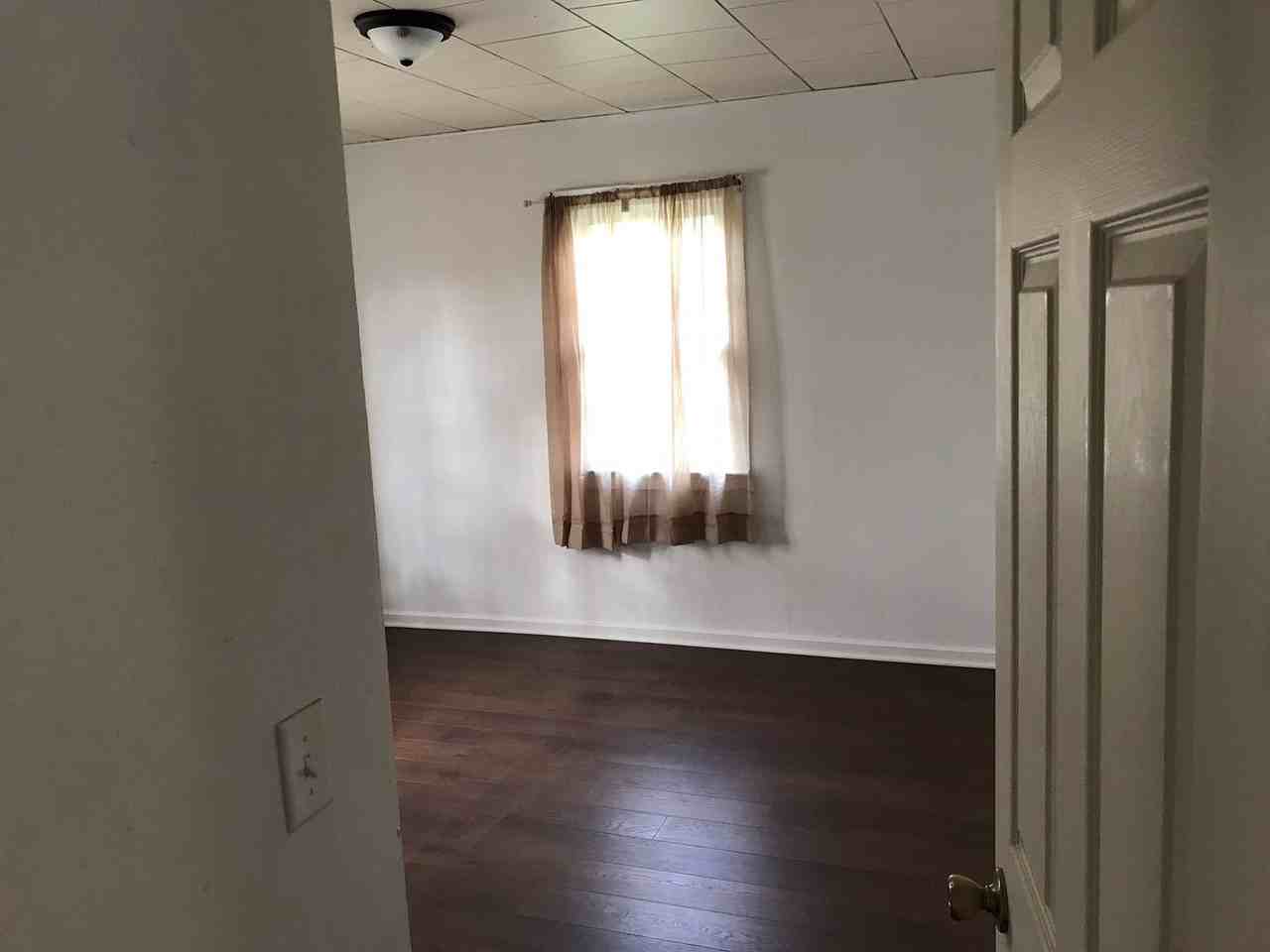 2133 Upper River Rd - Photo 2 of 10
