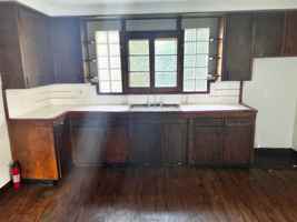 featured image of 463 Lexington Ave