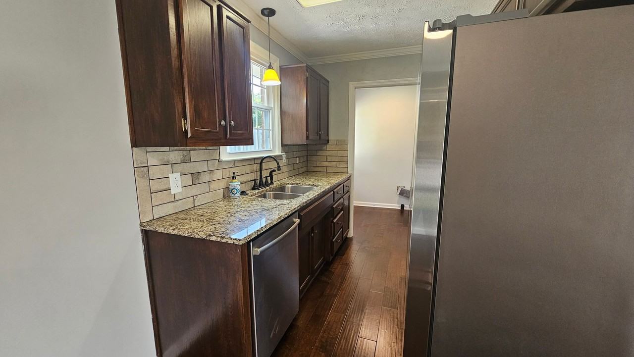 112 Forest Meadows Dr - Photo 3 of 16