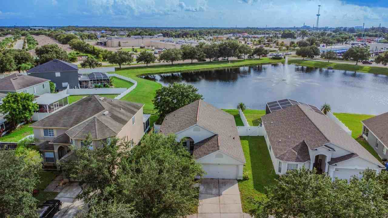 10815 Lakeside Vista Dr - Photo 3 of 36