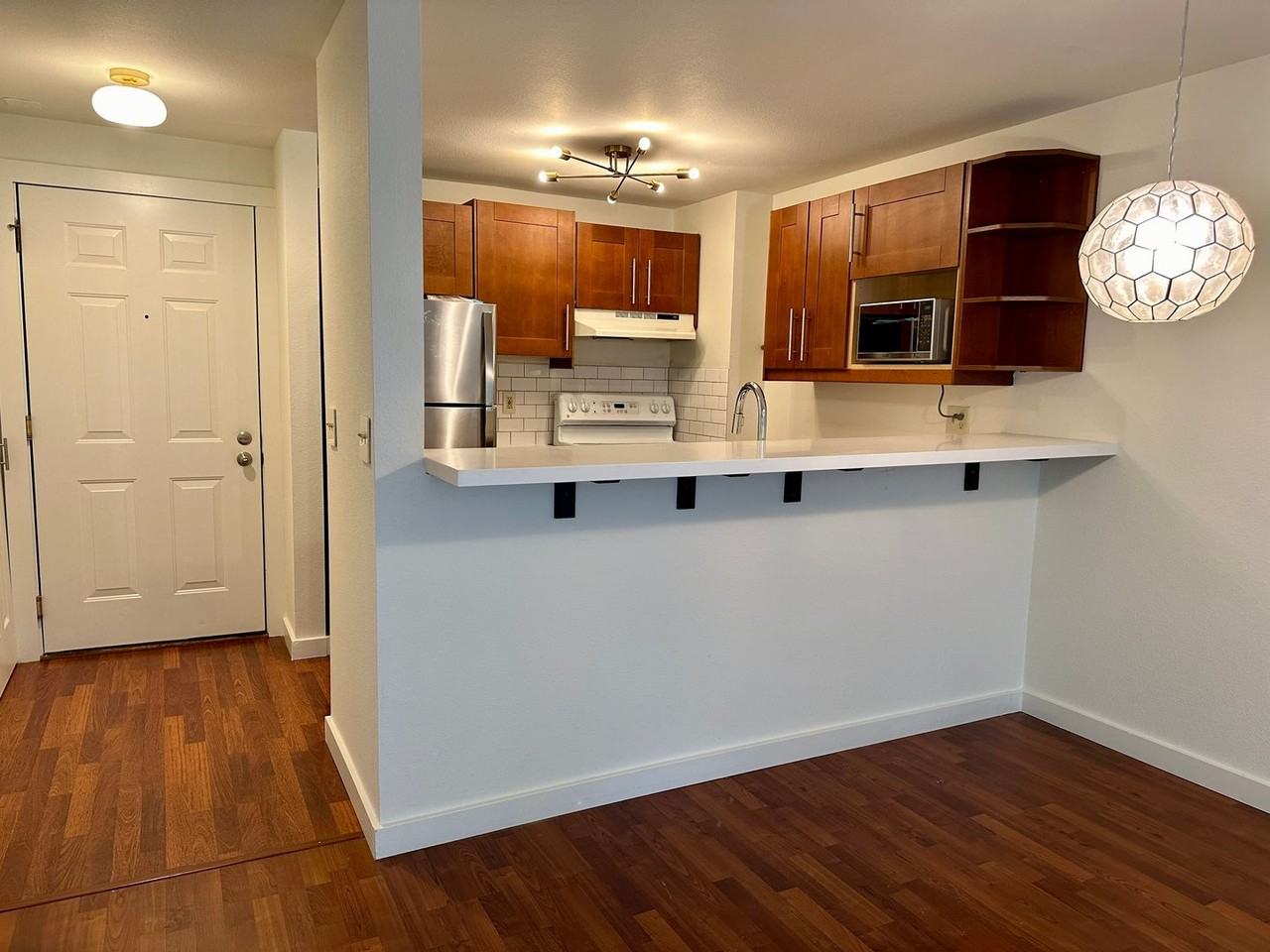 1614 Summit Avenue #206 - Photo 3 of 16