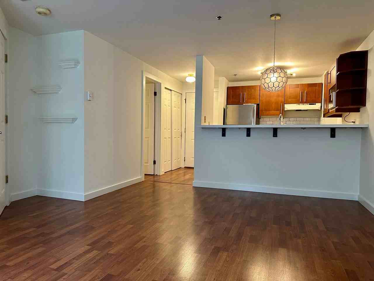 1614 Summit Avenue #206 - Photo 5 of 16