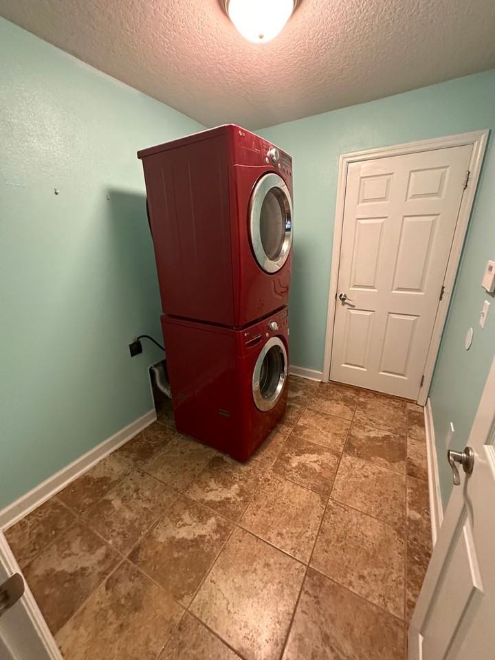 96198 Boardwalk Lndg - Photo 4 of 23