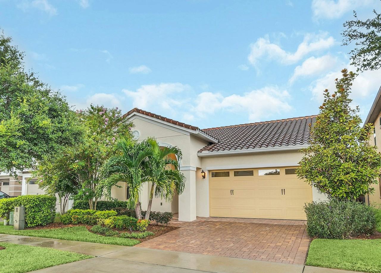 10227 Henbury Street - Photo 2 of 40