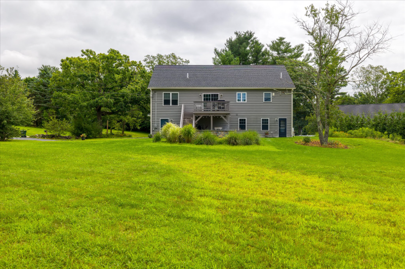 37 J Davis Rd - Photo 2 of 25