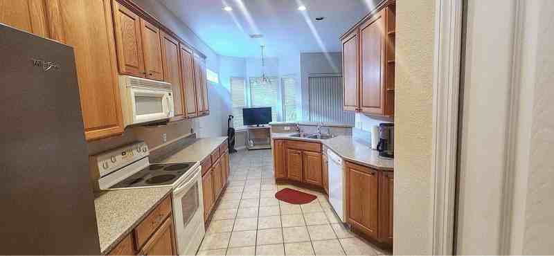 527 Newhall Ln - Photo 2 of 11