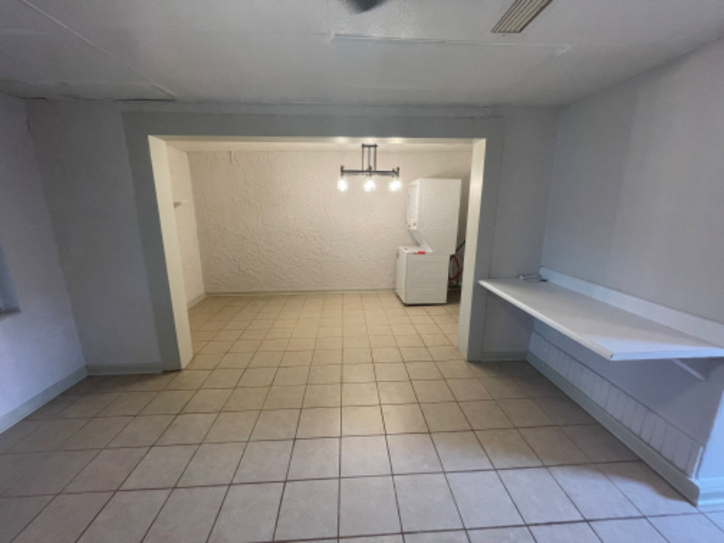 601 Dogwood St #B - Photo 2 of 10