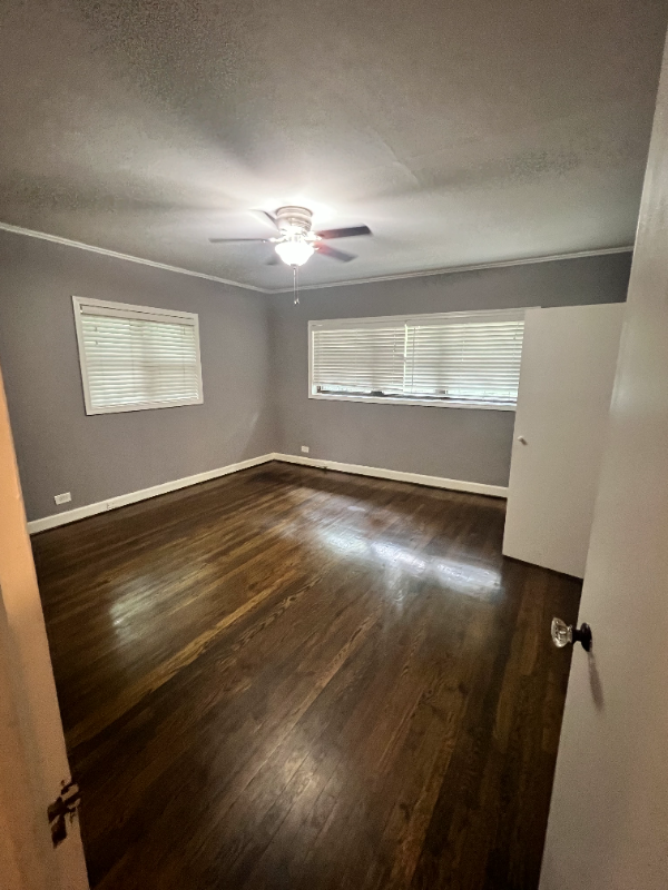 969 E Rock Springs Rd Ne - Photo 3 of 5