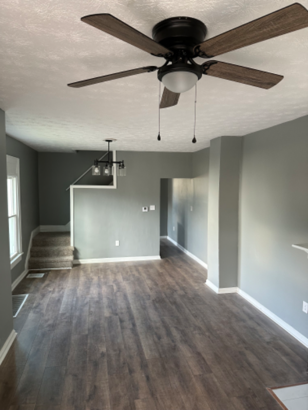 629 Sheldon Ave - Photo 3 of 20