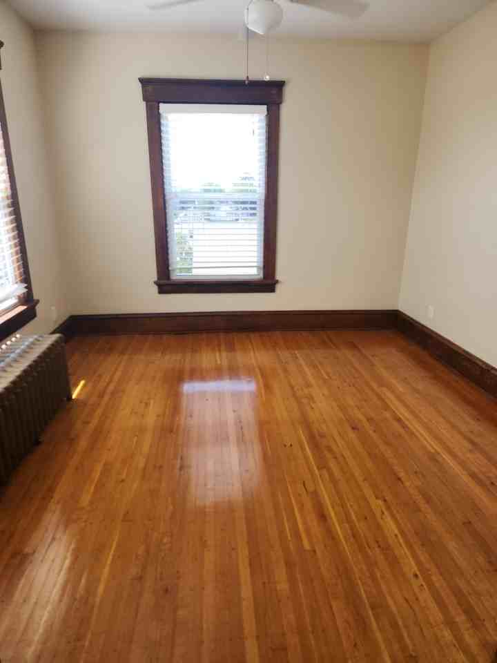 Carpenter - Photo 2 of 11