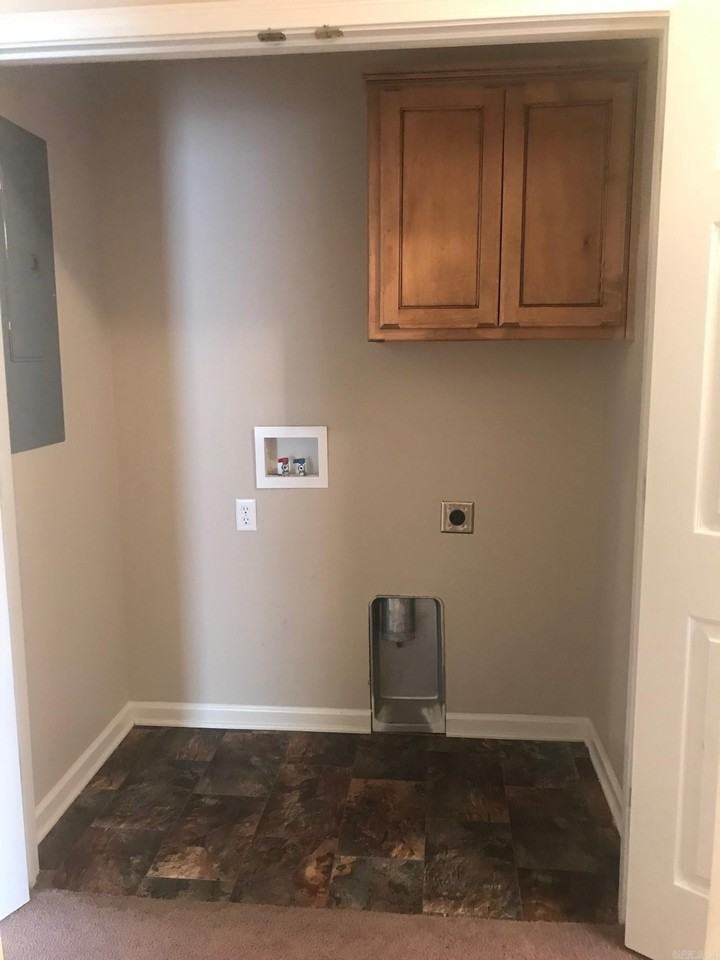 2901 Kennedy Drive - Photo 7 of 18