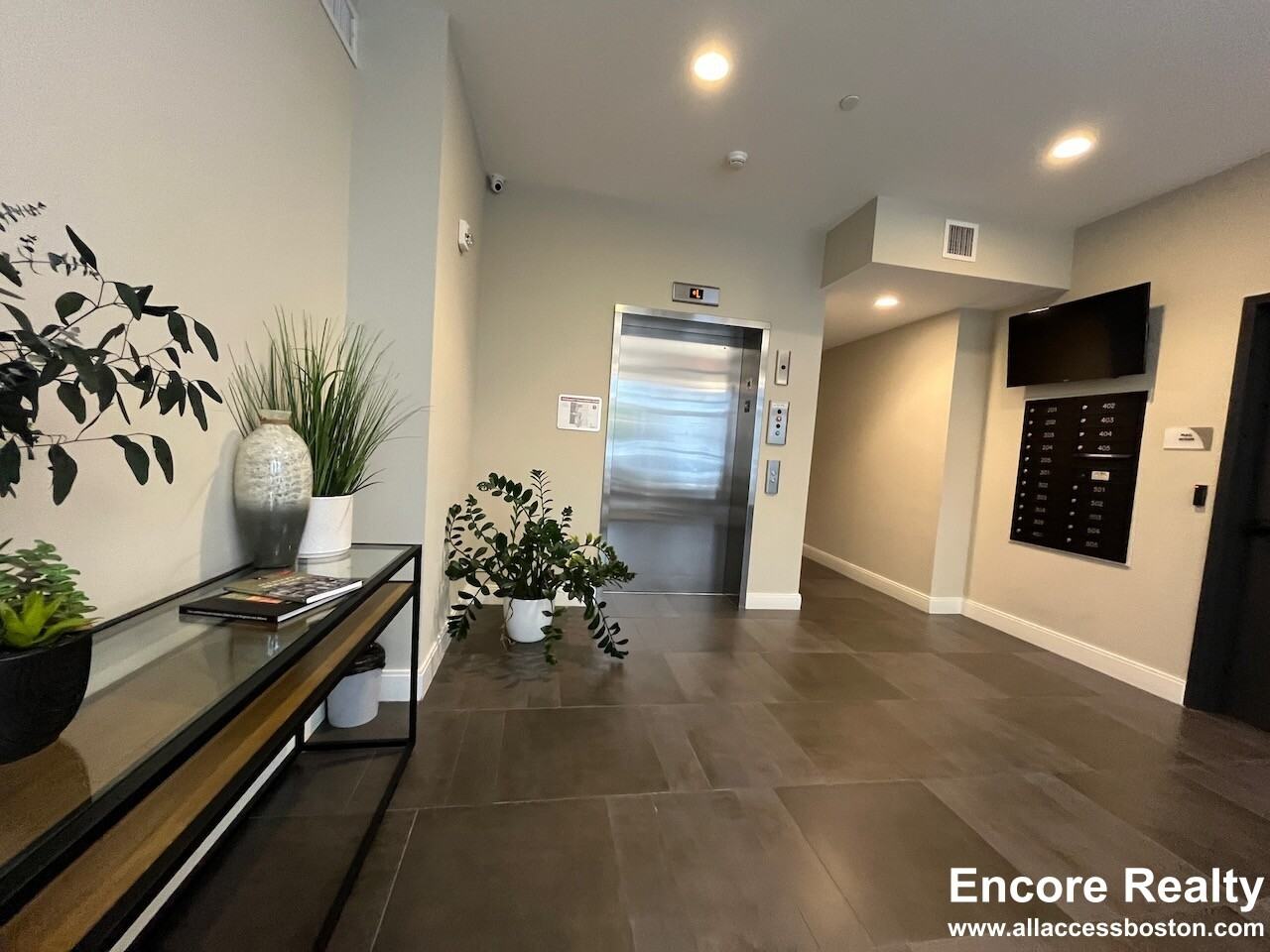 1 Everett St #202 - Photo 6 of 23