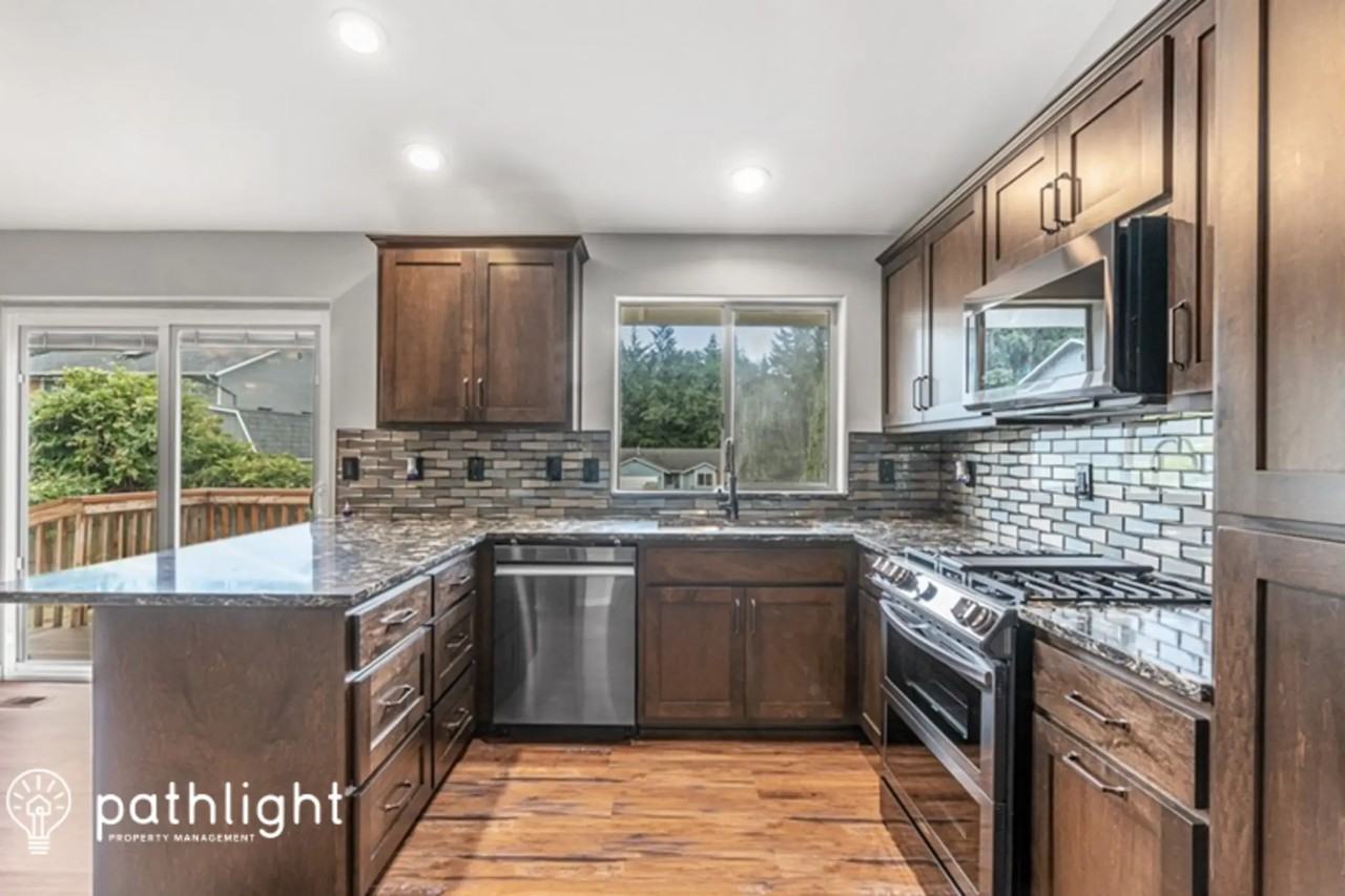 3514 143rd Pl Nw - Photo 3 of 10