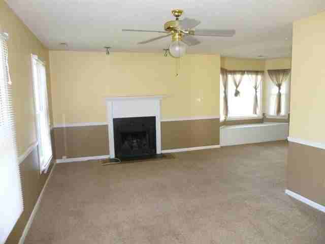 107 Corral Way - Photo 2 of 7