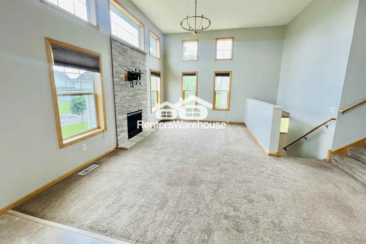 9726 Saint Andrews Dr - Photo 3 of 23