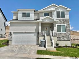 446 N Hill View Dr - Photo 1 of 1