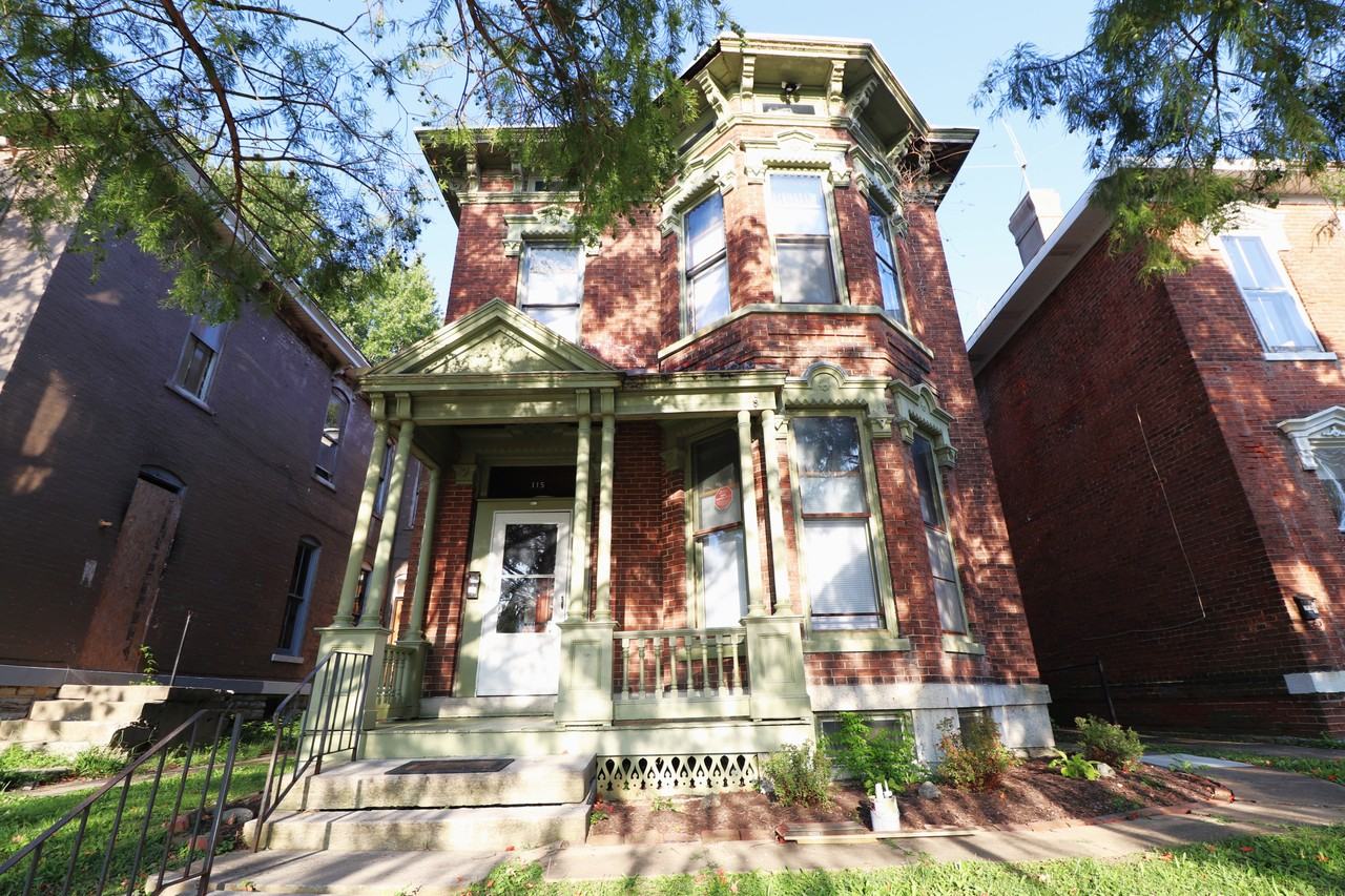 115 South 11th Street - Photo 2 of 31