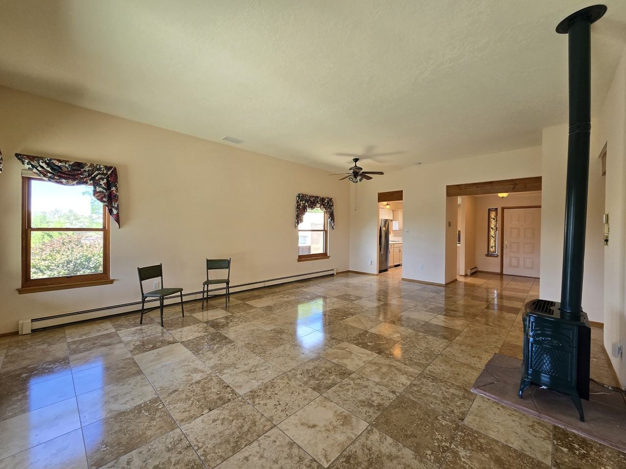 2874 Plaza Amarilla - Photo 2 of 24