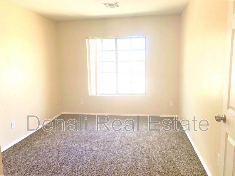 6698 E Summerset Rd - Photo 5 of 15