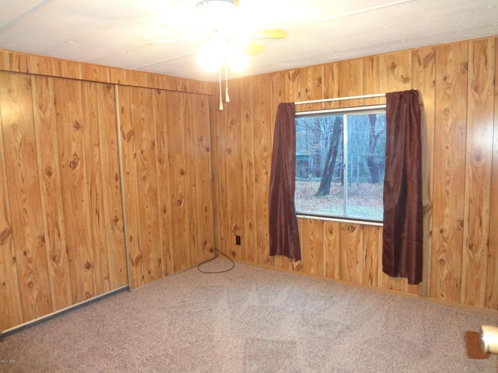 10 St Moritz Dr - Photo 2 of 10