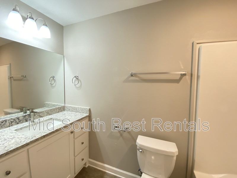 107 Redbud Ct - Photo 7 of 8