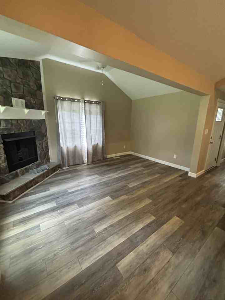 117 E Otter Ridge Dr - Photo 2 of 14