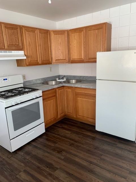 1208 Ortiz Dr Se - Photo 4 of 37