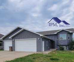 2304 4th Ave SW - Photo 1 of 1