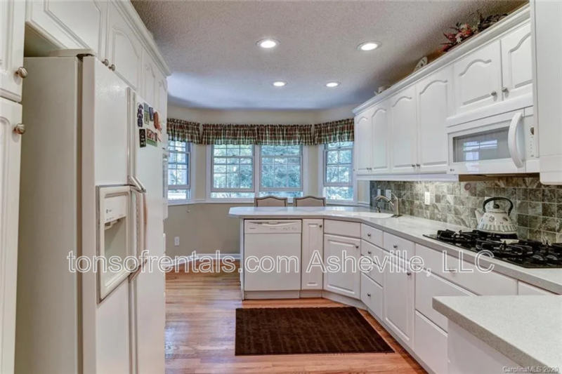 200 Turkey Pine Ct - Photo 7 of 29