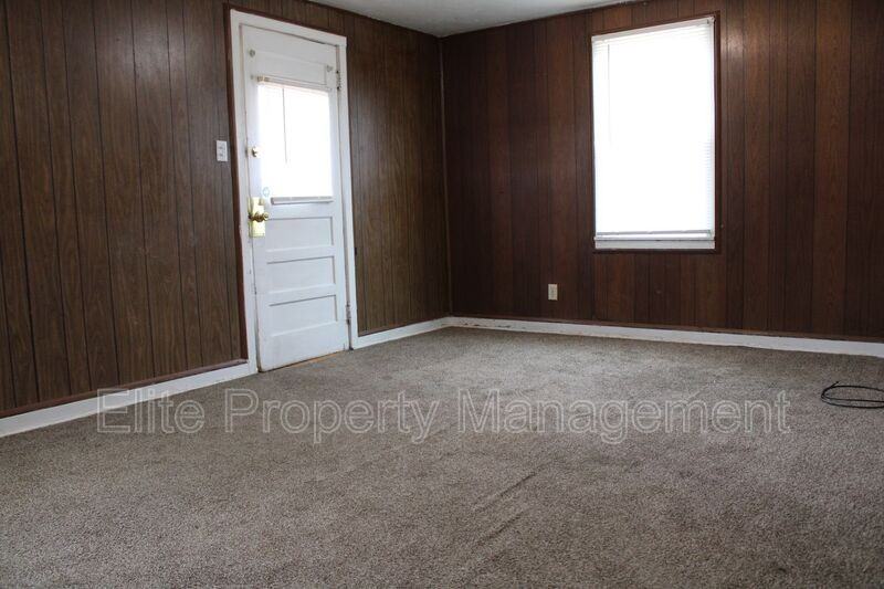 2727 Santa Fe Dr #1 - Photo 3 of 9
