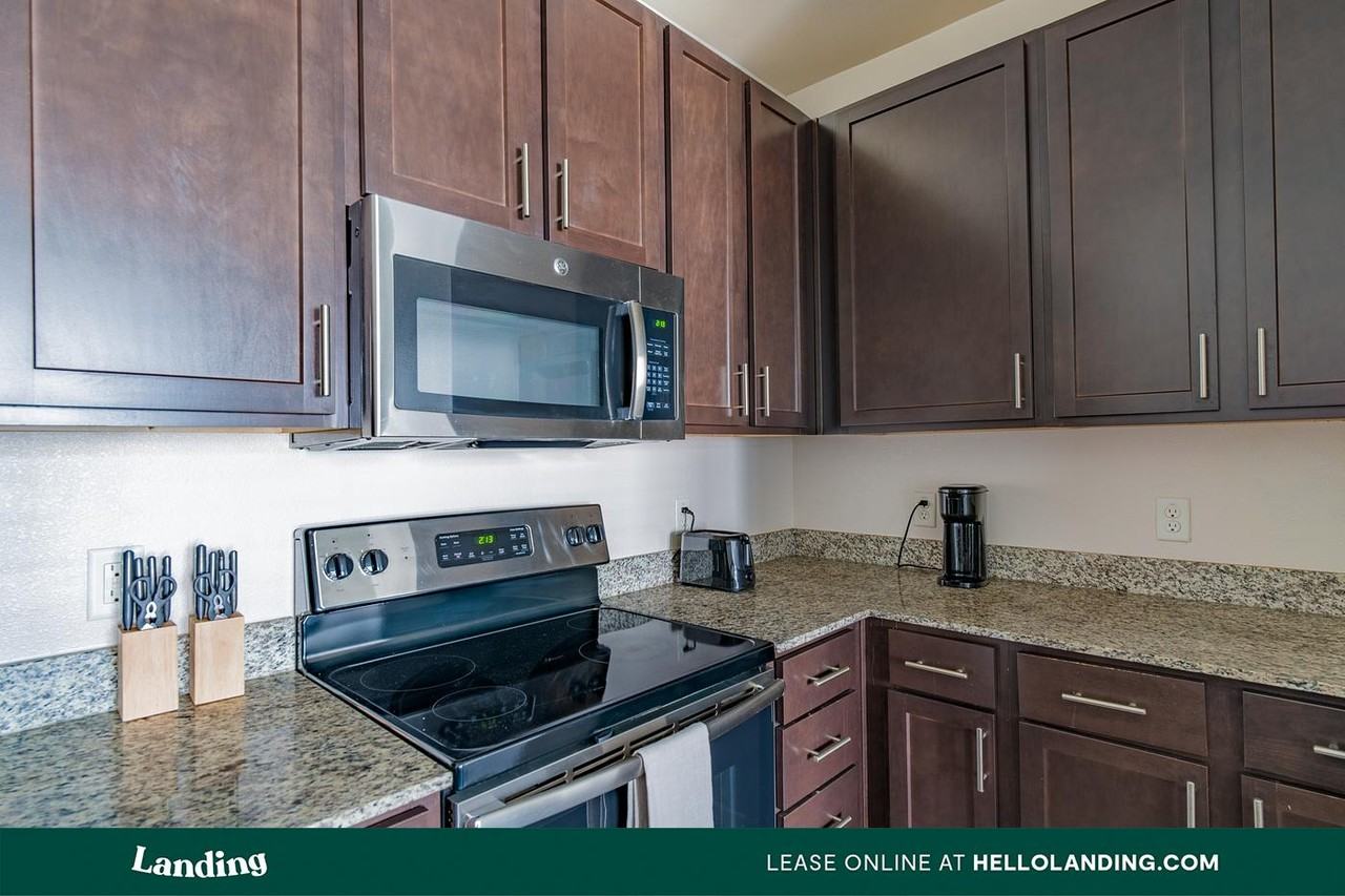 4115 Louetta Rd - Photo 2 of 50