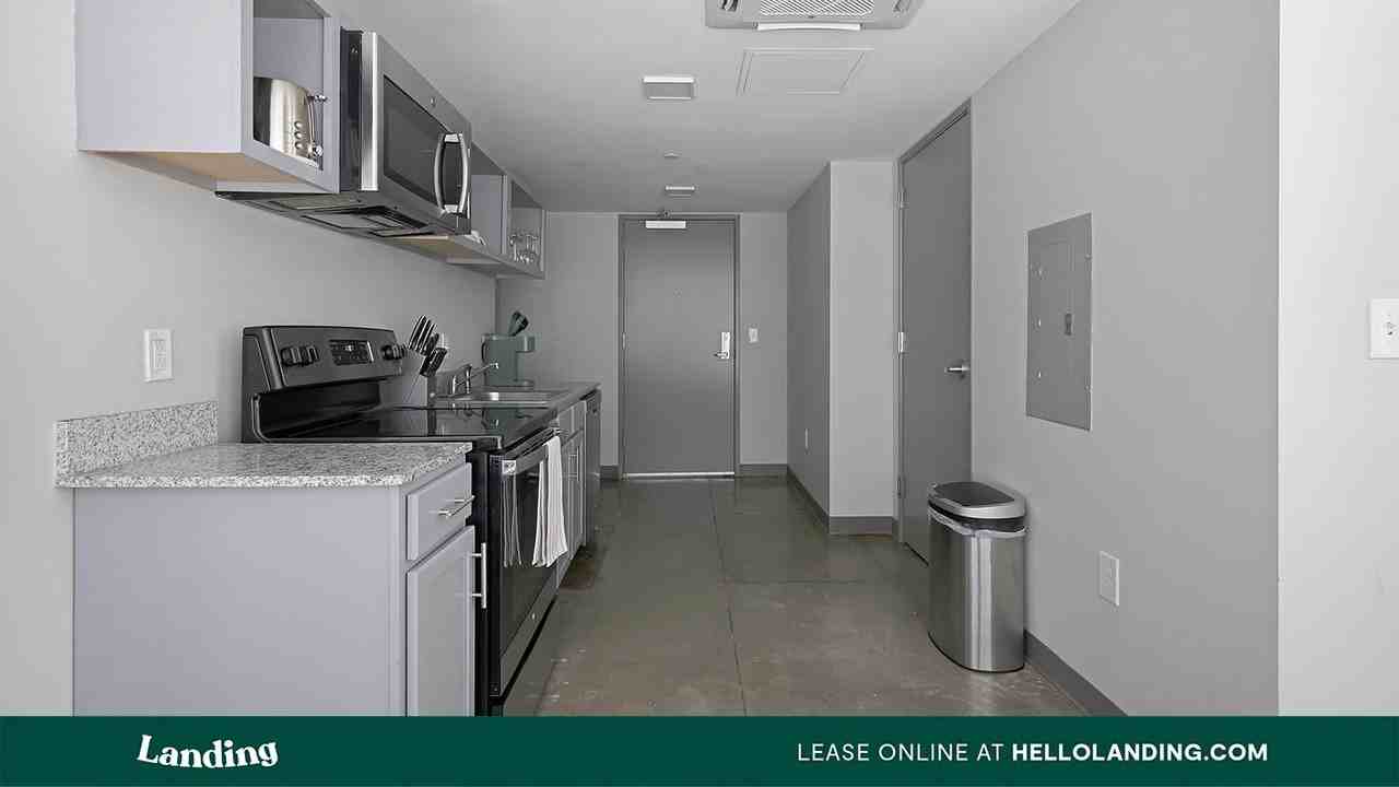 2308 4th Ave N - Photo 2 of 50