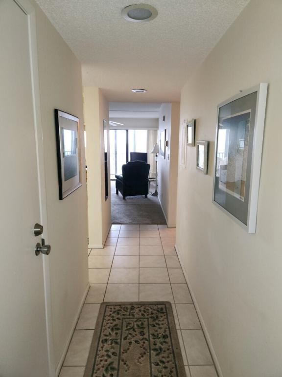 2467 S Washington Ave - Photo 2 of 8