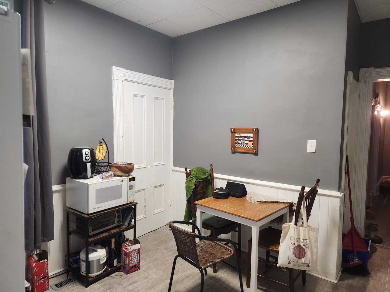 619 Union Street - Photo 3 of 11