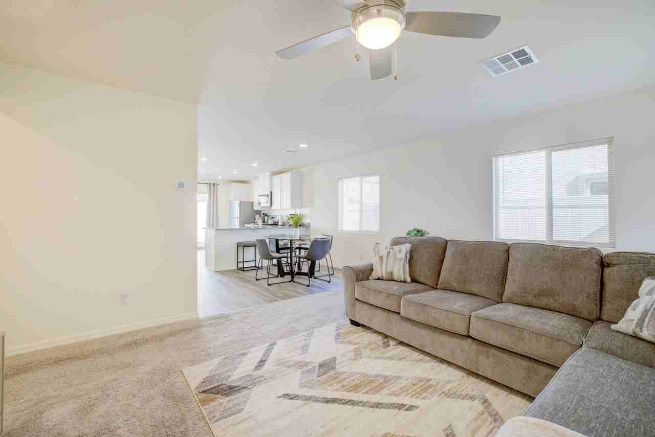 1586 Oro Grande Dr - Photo 2 of 39