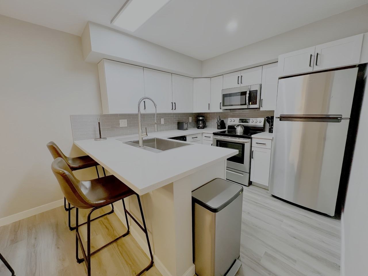 8455 W Sahara Ave Apt 181 - Photo 5 of 10