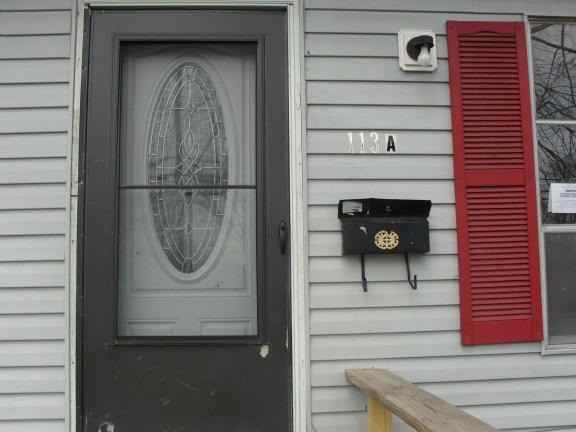 113 W Ash St #A - Photo 2 of 5