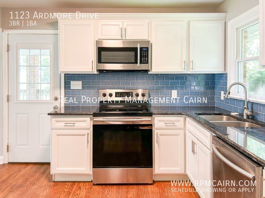 1123 Ardmore Dr - Photo 3 of 29