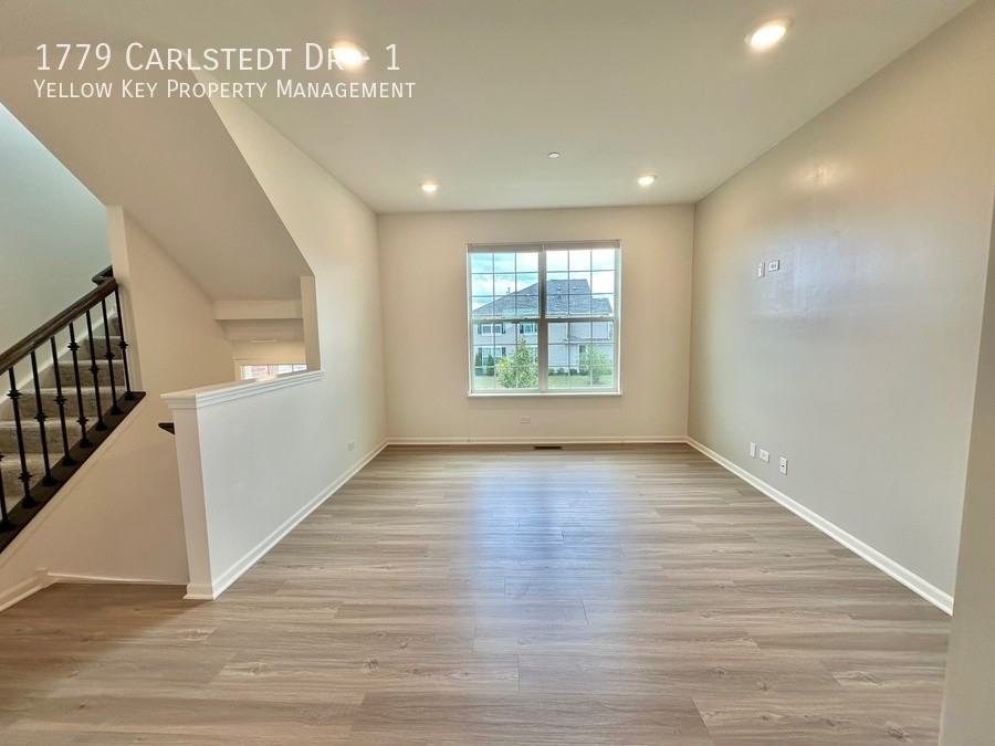 1779 Carlstedt Dr #1 - Photo 2 of 13