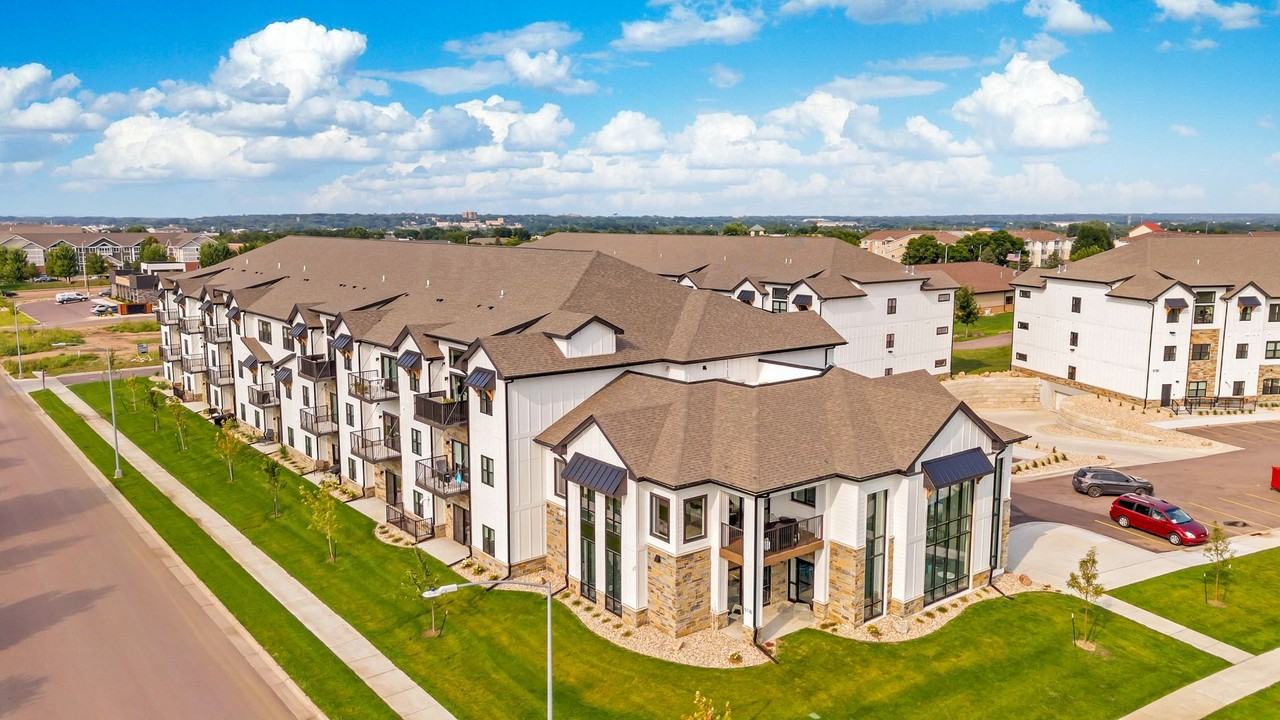 The Velthuis Apartments - Photo 2 of 50