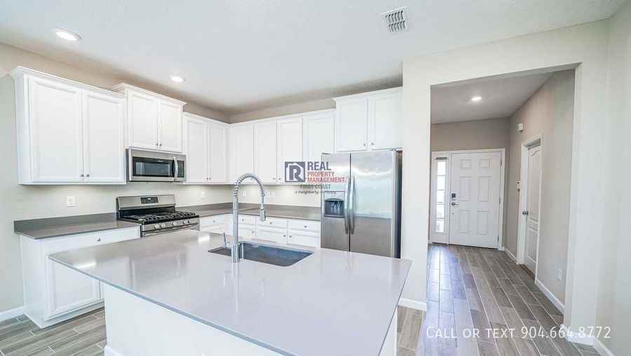 62 Japura Ct - Photo 2 of 20