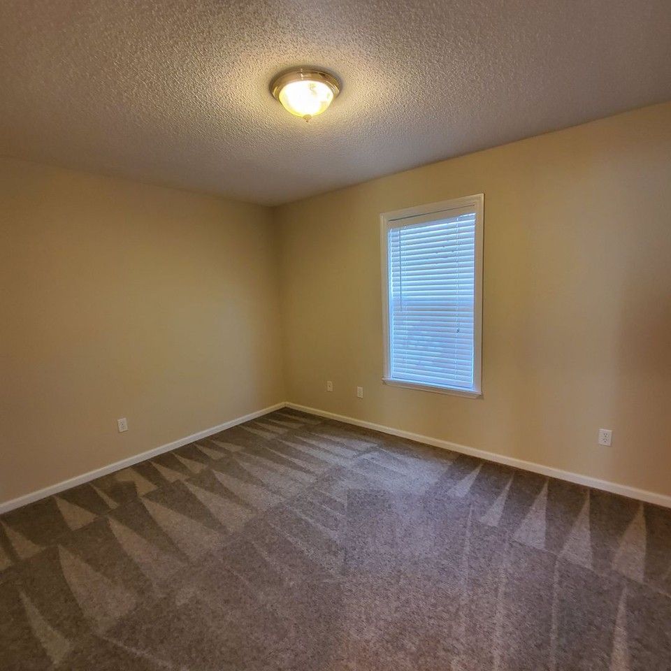 3401 Studstill Rd - Photo 6 of 13